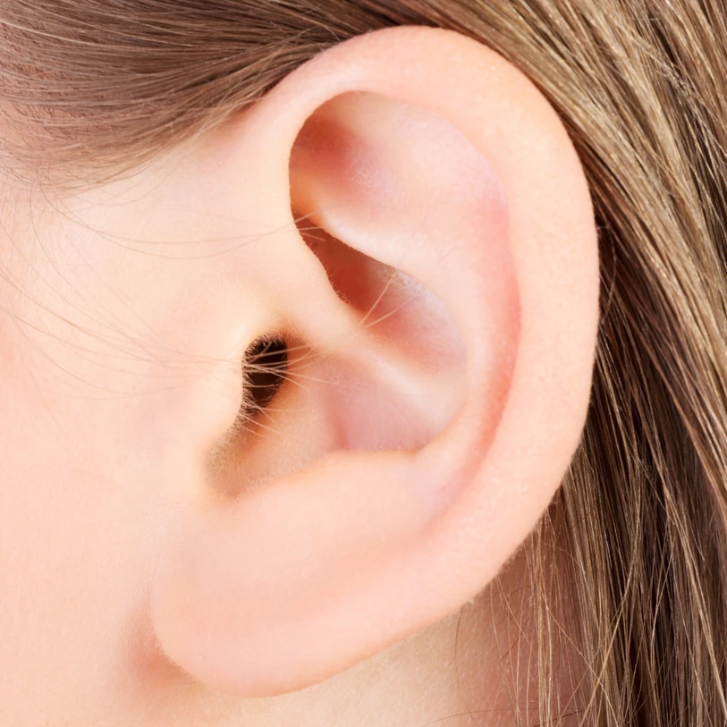 chirurgie de réduction du lobe d'oreille